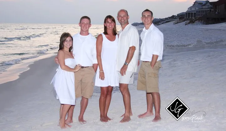 Arkansas Air owners family portrait
